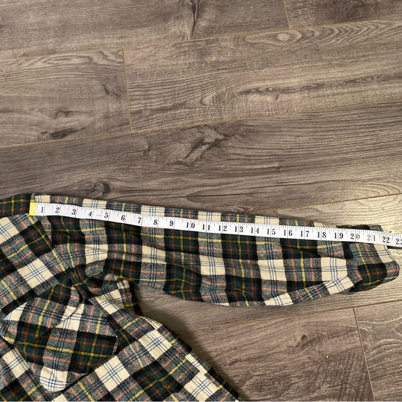 Vintage Pendleton wool button up shirt 100 % pure virgin wool made in USA - Picture 9 of 12